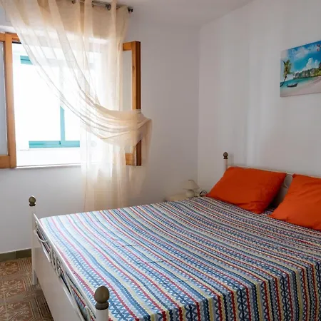 Apartment Sole